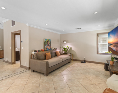 4050 Nw 7th Lane - Photo Thumbnail 38