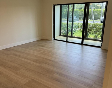 629 Sea Pine Way - Photo Thumbnail 22