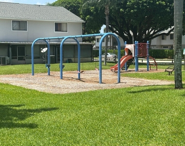 3801 Inlet Circle - Photo Thumbnail 28