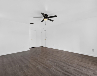 5989 Coconut Boulevard - Photo Thumbnail 12