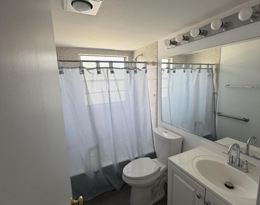 266 Brighton G - Photo Thumbnail 6