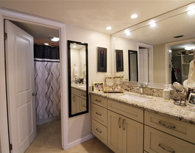 3900 Galt Ocean Dr Drive - Photo Thumbnail 12