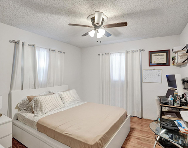 4240 Nw 21st Avenue - Photo Thumbnail 9