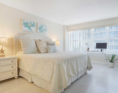 4010 Galt Ocean Drive - Photo Thumbnail 9