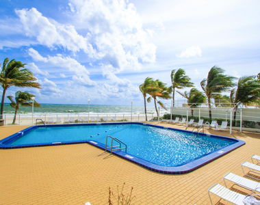 4010 Galt Ocean Drive - Photo Thumbnail 22