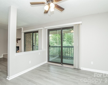 11064 Harrowfield Road - Photo Thumbnail 7