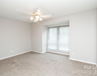 11064 Harrowfield Road - Photo Thumbnail 12