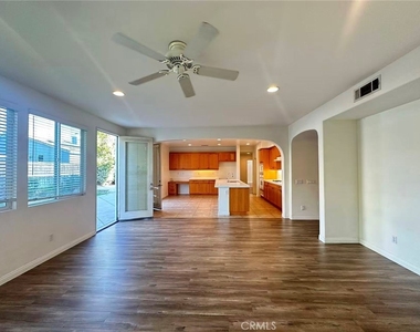 6429 Amber Sky Way - Photo Thumbnail 3