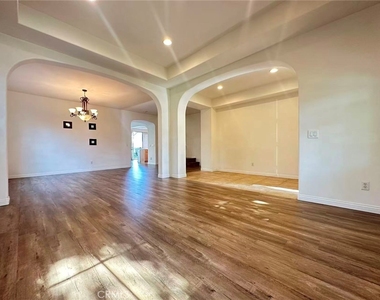 6429 Amber Sky Way - Photo Thumbnail 1