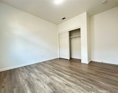 6429 Amber Sky Way - Photo Thumbnail 15