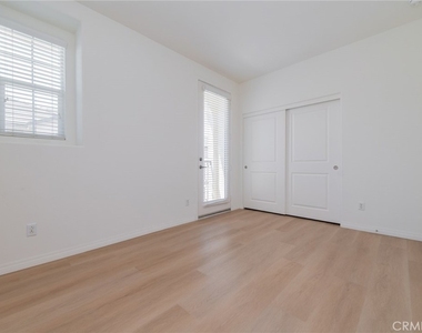 2840 S Via Belamaria - Photo Thumbnail 15