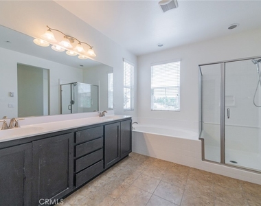 2840 S Via Belamaria - Photo Thumbnail 19