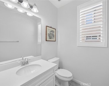 1617 Camden Court - Photo Thumbnail 14