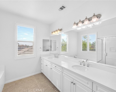 1617 Camden Court - Photo Thumbnail 25