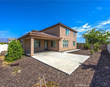 1617 Camden Court - Photo Thumbnail 32