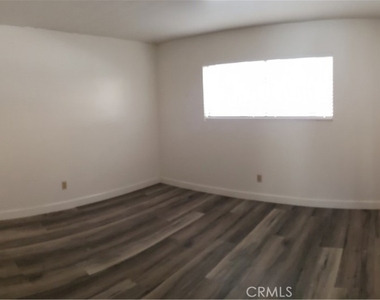 2125 San Bernardo - Photo Thumbnail 7