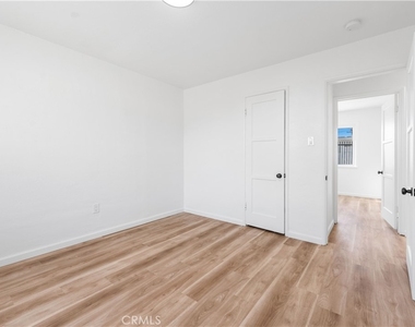 44945 Trevor Avenue - Photo Thumbnail 11