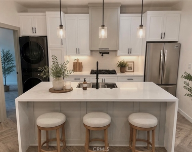 2643 Summerchase Ave - Photo Thumbnail 25