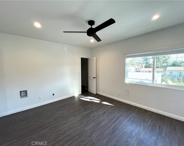 25205 Cypress Street - Photo Thumbnail 14