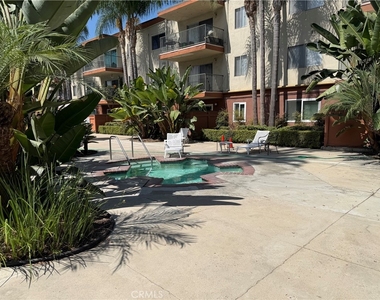 400 N Acacia - Photo Thumbnail 9