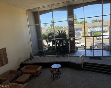 400 N Acacia - Photo Thumbnail 6