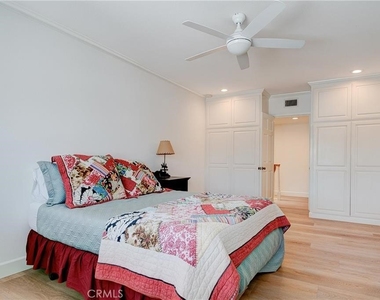 5309 River Avenue - Photo Thumbnail 7