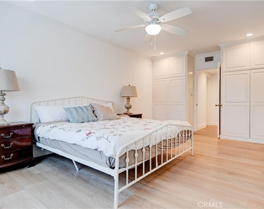 5309 River Avenue - Photo Thumbnail 16
