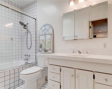 5309 River Avenue - Photo Thumbnail 13