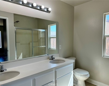 11923 Spring Hill Court - Photo Thumbnail 16