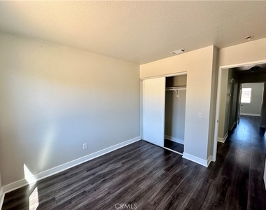 11923 Spring Hill Court - Photo Thumbnail 8
