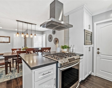 5251 Anthony Avenue - Photo Thumbnail 25