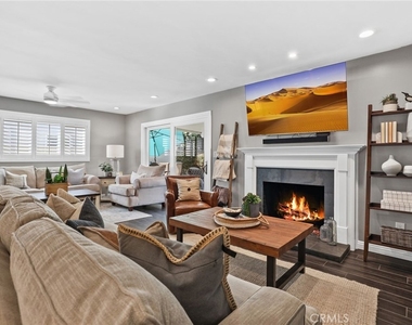 5251 Anthony Avenue - Photo Thumbnail 9