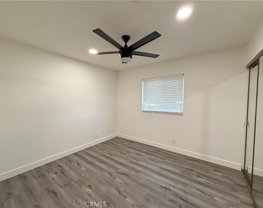 5111 New Mexico - Photo Thumbnail 7