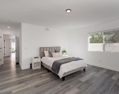 3647 Hazelhurst Place - Photo Thumbnail 15