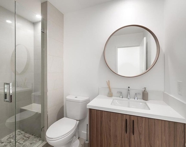 3647 Hazelhurst Place - Photo Thumbnail 16
