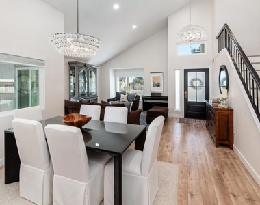 12831 Isocoma Street - Photo Thumbnail 7