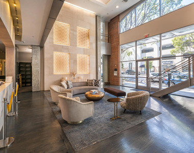 840 E Green Street - Photo Thumbnail 22