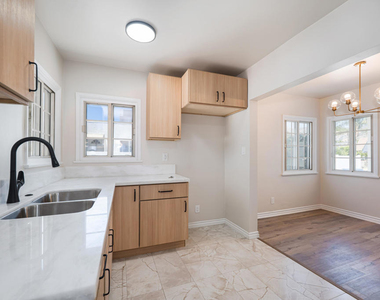 7731 Ferncola Avenue - Photo Thumbnail 4