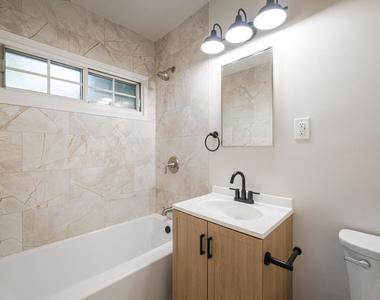 7731 Ferncola Avenue - Photo Thumbnail 11