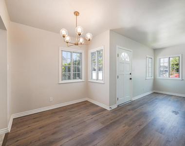 7731 Ferncola Avenue - Photo Thumbnail 2