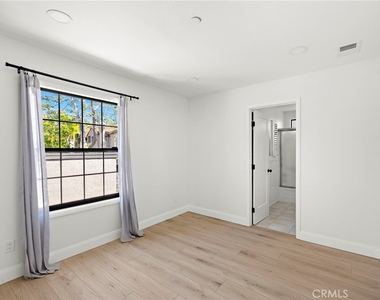 1060 Calle Del Cerro - Photo Thumbnail 15