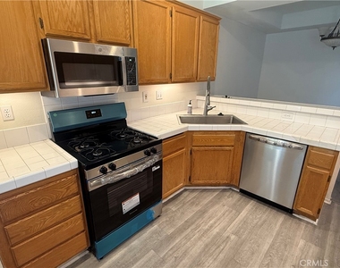 12948 Avenida Empresa - Photo Thumbnail 22