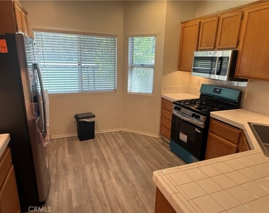 12948 Avenida Empresa - Photo Thumbnail 23