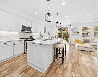 91 Baculo Street - Photo Thumbnail 5