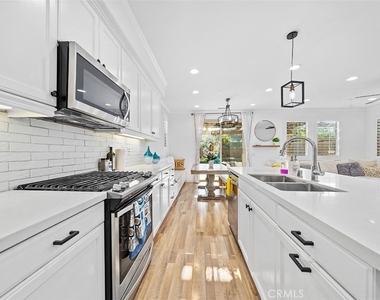 91 Baculo Street - Photo Thumbnail 10