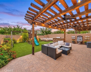91 Baculo Street - Photo Thumbnail 27