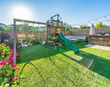 91 Baculo Street - Photo Thumbnail 1