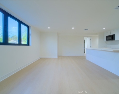 2678 Newell Street - Photo Thumbnail 1