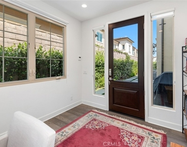 61 Furlong - Photo Thumbnail 12