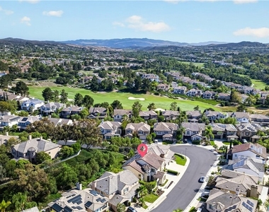 6 Westchester Court - Photo Thumbnail 6